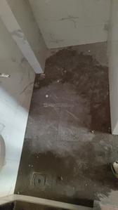 Bathroom Image of 750 Sq.ft 1 BHK Apartment / Flat for rent in Ulwe Navi Mumbai for Rs. 10000