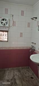 Bathroom Image of 1600 Sq.ft 3 BHK Apartment / Flat for sale in DDA Flats Sarita Vihar, Sarita Vihar New Delhi for Rs. 28500000