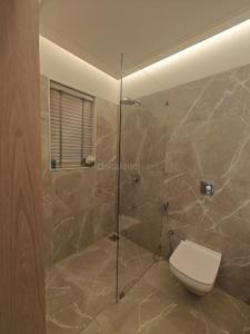Bathroom Image of 1150 Sq.ft 3 BHK Apartment / Flat for sale in Supreme Boulevard Chembur Wing B, Chembur Mumbai for Rs. 36100000