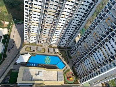 Image of 980 Sq.ft 2 BHK Apartment / Flat for sale in Amanora Gold Towers, Hadapsar, Pune for Rs. 10300000