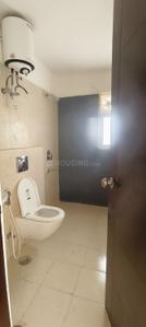 Bathroom Image of 2275 Sq.ft 3.5 BHK Apartment / Flat for sale in Spaze Privy AT4, Sector 84 Gurgaon for Rs. 21500000