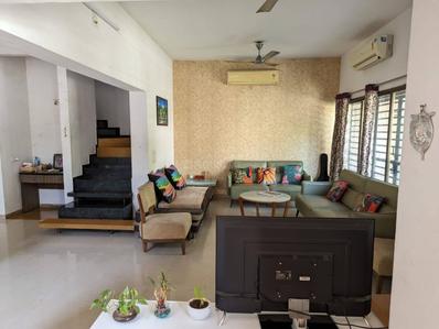 Hall Image of 3600 Sq.ft 3 BHK Independent House for rent in Thaltej Ahmedabad for Rs. 65000