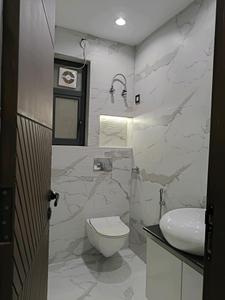 Common Bathroom Image of 1350 Sq.ft 4 BHK Builder Floor for sale in Reeba Homes Builder Floors, Indirapuram Ghaziabad for Rs. 18551000