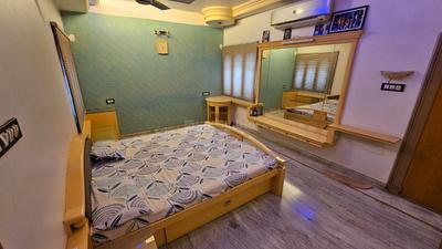 Bedroom Image of 3300 Sq.ft 4 BHK Independent House for rent in Subhanpura Vadodara for Rs. 70000