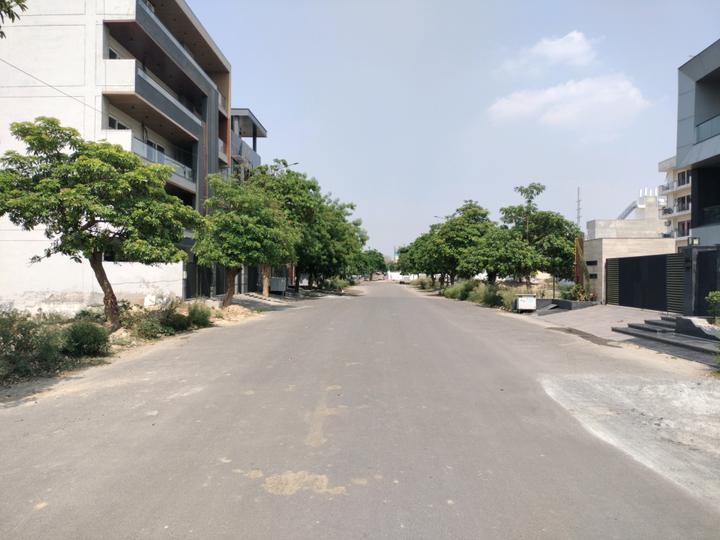 Block E Main Image 1
