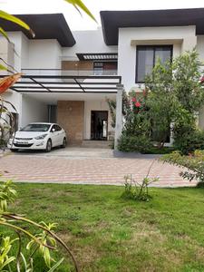 4 BHK Villa