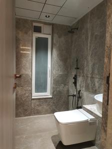 Common Bathroom Image of 1200 Sq.ft 3 BHK Apartment / Flat for sale in Vile Parle West Mumbai for Rs. 60000000