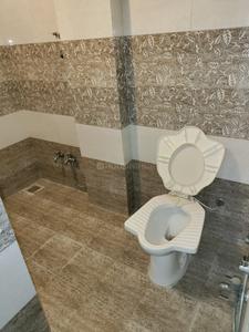 Bathroom Image of 1620 Sq.ft 3 BHK Apartment / Flat for sale in Paldi Ahmedabad for Rs. 9000000