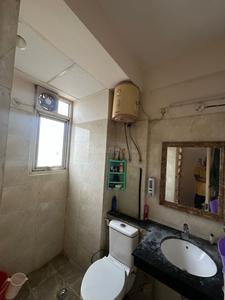 Bathroom Image of 910 Sq.ft 2 BHK Builder Floor for rent in UCHDPL Wave Executive Floors G, Wave City Ghaziabad for Rs. 16000