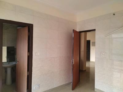 Bedroom Image of 800 Sq.ft 2 BHK Apartment / Flat for sale in Supertech Ecociti, Sector 137 Noida for Rs. 9000000