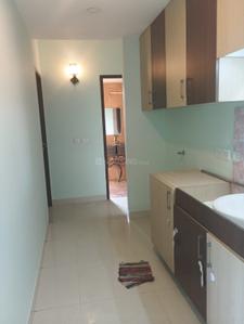 Kitchen Image of 965 Sq.ft 2 BHK Apartment / Flat for rent in Thazhambur Chennai for Rs. 20000