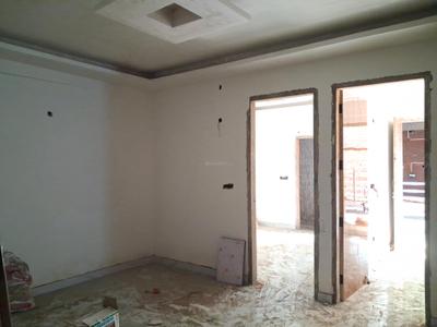 Living Room Image of 1050 Sq.ft 2 BHK Apartment / Flat for sale in Sector 49 Noida for Rs. 4200000