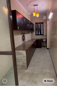 Kitchen Image of 713 Sq.ft 2 BHK Builder Floor for rent in  Shalimar Bagh BH West Block RWA, Shalimar Bagh New Delhi for Rs. 25000