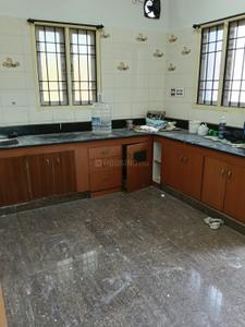 Kitchen Image of 2000 Sq.ft 4 BHK Independent House for rent in Palavakkam, Sholinganallur Chennai for Rs. 50000