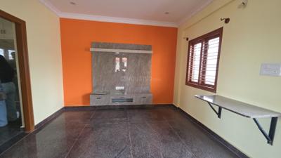 Living Room Image of 500 Sq.ft 1 BHK Independent House for rent in Singasandra Bengaluru for Rs. 22000