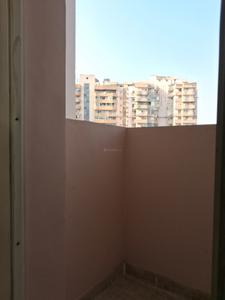 Living Room Image of 1150 Sq.ft 2.5 BHK Apartment / Flat for rent in Supertech Cape Town, Sector 74 Noida for Rs. 29000