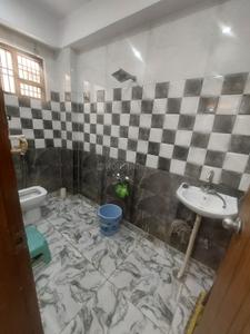 Bathroom Image of 401 Sq.ft 2 BHK Apartment / Flat for sale in Molarband Extension New Delhi for Rs. 3200000