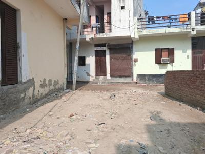 Image of 900 Sq.ft Residential Plot / Land for sale in Sector 81, Noida for Rs. 6000000
