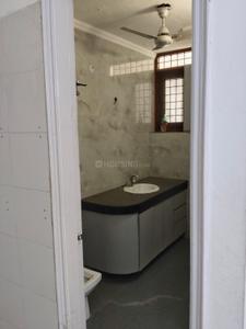Bathroom Image of 4500 Sq.ft 7 BHK Independent House for sale in Sector 17 Faridabad for Rs. 120000000