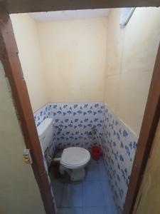 Bathroom Image of 600 Sq.ft 1.5 BHK Independent House for sale in Saligramam Chennai for Rs. 9500000
