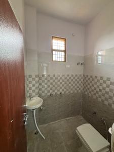 Bathroom Image of 1600 Sq.ft 4 BHK Independent House for sale in Eldeco II Lucknow for Rs. 8100000