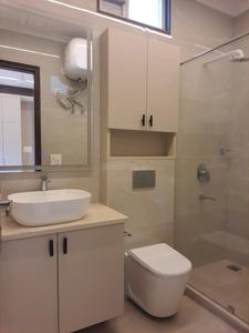 Bedroom Three Image of 2160 Sq.ft 4 BHK Builder Floor for sale in Uppal Southend, Sector 49 Gurgaon for Rs. 37000000