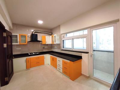 Kitchen Image of 2800 Sq.ft 3 BHK Apartment / Flat for rent in Frazer Town Bengaluru for Rs. 135000