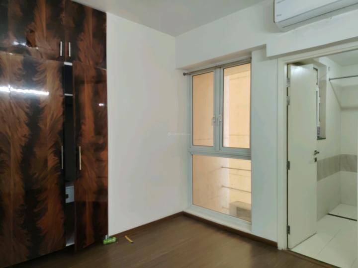 Microtek Greenburg Main Image 1