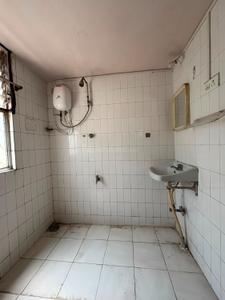Image of 1000 Sq.ft 2 BHK Apartment / Flat for rent in Pride Nilanjali Hsg Colony, Kalyani Nagar, Pune for Rs. 32000