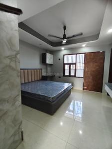 Bedroom Image of 850 Sq.ft 1 BHK Builder Floor for rent in Pioneer Floors - 8, Sector 15 Gurgaon for Rs. 31000