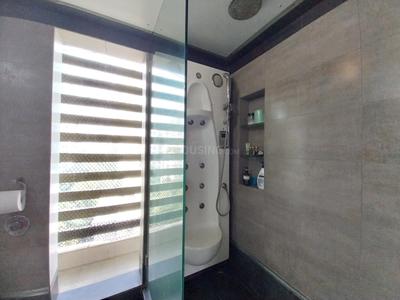 Bathroom Image of 2000 Sq.ft 2.5 BHK Penthouse for sale in Dadar East Mumbai for Rs. 90000000
