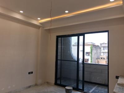 Bedroom Image of 1800 Sq.ft 3 BHK Builder Floor for sale in Paschim Vihar New Delhi for Rs. 35000000