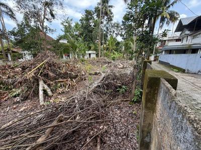 Image of 5226 Sq.ft Residential Plot / Land for sale in Maradu, Kochi for Rs. 18000000