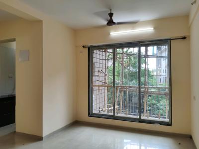 Living Room Image of 910 Sq.ft 2 BHK Apartment / Flat for rent in Kasarvadavali Thane for Rs. 25500
