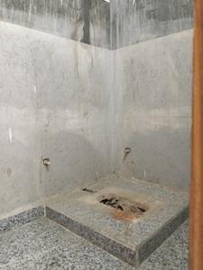 Common Bathroom Image of 2100 Sq.ft 4 BHK Builder Floor for sale in Rajendra Nagar Ghaziabad for Rs. 16000000