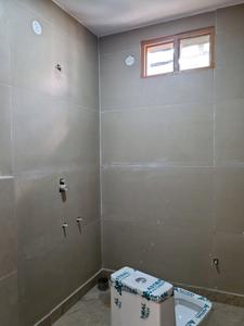 Common Bathroom Image of 1000 Sq.ft 3 BHK Apartment / Flat for sale in Sector 16A Dwarka New Delhi for Rs. 9000000