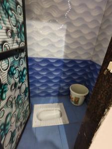 Bathroom Image of 1500 Sq.ft 2.5 BHK Apartment / Flat for rent in Shraddha Suman Apartment, Airoli Navi Mumbai for Rs. 38000