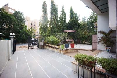 Balcony Image of 2250 Sq.ft 4 BHK Independent House for sale in Thaltej Ahmedabad for Rs. 44900000