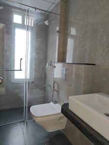 Common Bathroom Image of 1000 Sq.ft 3 BHK Apartment / Flat for sale in Purva Clermont, Chembur Mumbai for Rs. 42000000