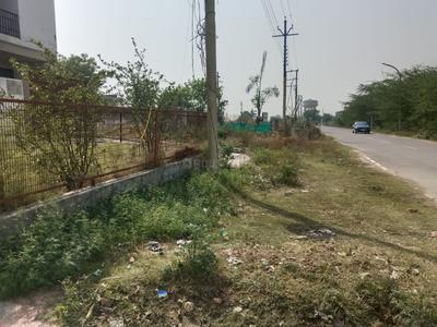 Image of 100 Sq.ft Residential Plot / Land for sale in Tronica City, Ghaziabad for Rs. 3600000