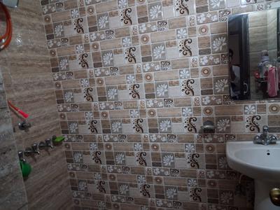 Image of 1100 Sq.ft 2 BHK Apartment / Flat for rent in Sector 1 Dwarka, New Delhi for Rs. 31000