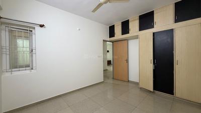 Bedroom Image of 1250 Sq.ft 2 BHK Apartment / Flat for rent in C V Raman Nagar Bengaluru for Rs. 43000
