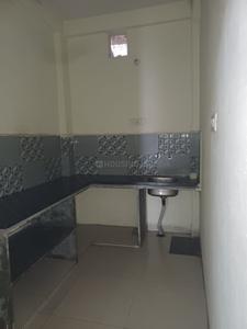 Kitchen Image of 700 Sq.ft 1 BHK Independent House for rent in Mirchandani Villas Shalimar Palms, Pipliyahana Indore for Rs. 13000