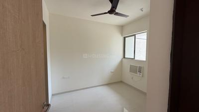 Bedroom Image of 728 Sq.ft 2 BHK Apartment / Flat for sale in Lodha Crown Kolshet, Kolshet Thane for Rs. 10500000