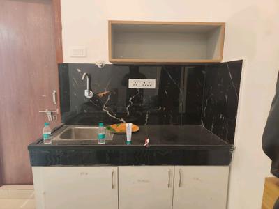Kitchen Image of 450 Sq.ft 1 RK Apartment / Flat for rent in Gachibowli Hyderabad for Rs. 23000