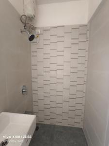 Bathroom Image of 700 Sq.ft 1 BHK Apartment / Flat for rent in Ashar Arize, Kalwa Thane for Rs. 28000