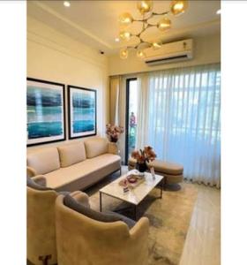 Hall Image of 1850 Sq.ft 3.5 BHK Builder Floor for sale in Sector 33 Sohna for Rs. 21500000