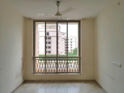 Living Room Image of 632 Sq.ft 1 BHK Apartment / Flat for sale in Hiranandani Fortuna B, Hiranandani Estate Thane for Rs. 10500000