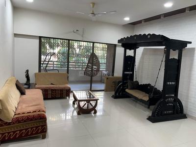 Hall Image of 3250 Sq.ft 4 BHK Apartment / Flat for rent in Navarangpura Ahmedabad for Rs. 62000