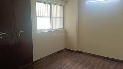 Bedroom Image of 1044 Sq.ft 2 BHK Apartment / Flat for rent in Paras Tierea, Sector 137 Noida for Rs. 24000